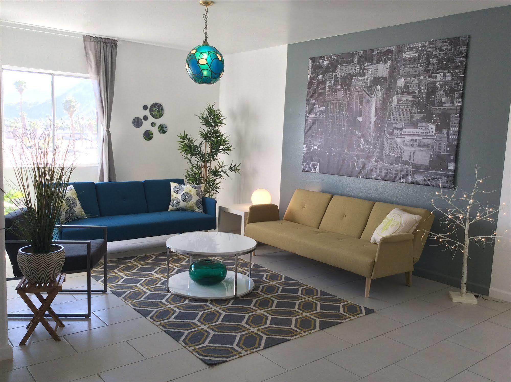 Modern Downtown Condo Palm Springs Exterior photo